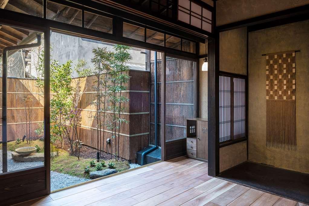 Nazuna Kyoto Gosho Номер фото